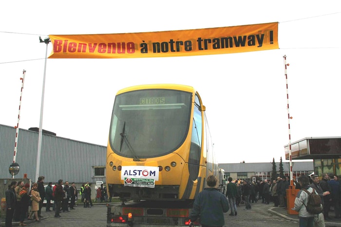Janvier 2005, les premières rames arrivent à Mulhouse.
