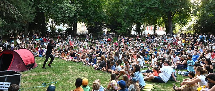 Aux Jeudis du parc, c'est spectacle, avant la projection du film en plein-air !