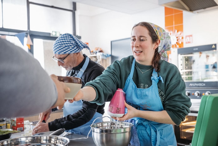 On vient Aux Petites Cantines, autant pour cuisiner que pour partager un moment. 