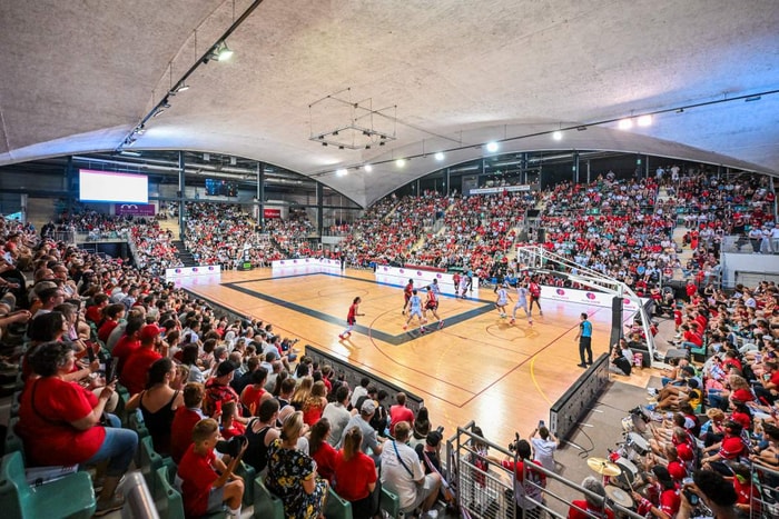 L'affluence des grands soirs est attendue au Palais des sports. 