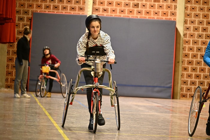 C’est par l’association Lilou Debout que la discipline a débarqué à Mulhouse. 
