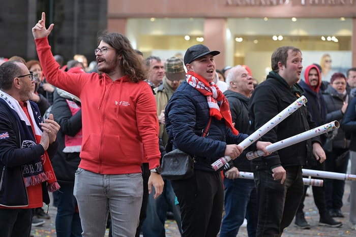 Les supporters, en rouge, ont mis l'ambiance.