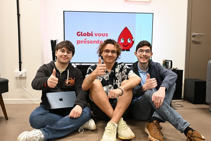 Matteo, Valentino et Matthias, les gagnants du Hackathon organisé par Epitech et l'Etablissement français du sang.