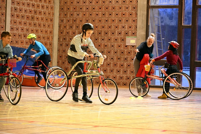 Les séances se tiennent les mercredis de 16h45 à 17h45 à la Plaine sportive du Waldeck. 