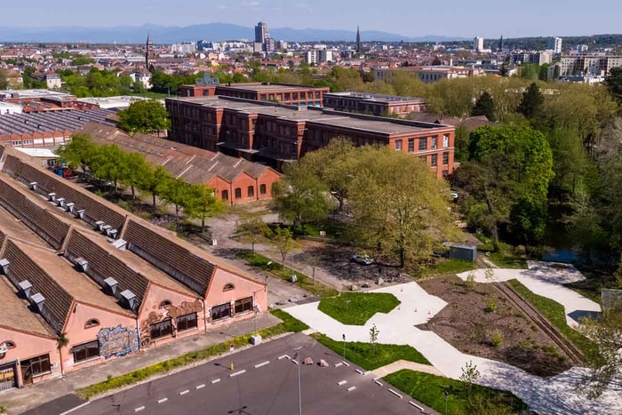 DMC totalise 13 hectares de foncier en renouvellement pur et 110 000 m² de patrimoine bâti. 