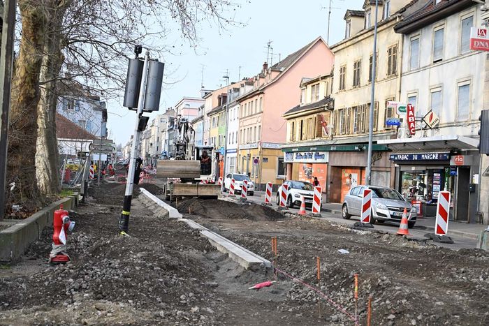 Après les travaux préparatoires, les réaménagements ont débuté sur l'axe Briand-Franklin. 