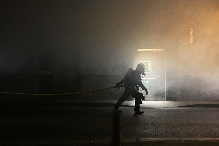 La visibilité était quasi nulle dans le tunnel lors de l'intervention des pompiers.   
