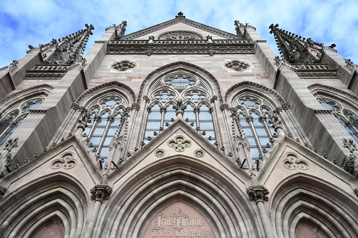 Le programme de restauration du Temple Saint-Etienne se poursuit. 
