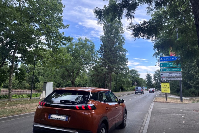 25 000 véhicules empruntent, chaque jour, le pont Nathan Katz, au Nouveau Bassin. 