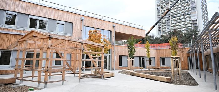 Le bois est au coeur du nouveau groupe scolaire.
