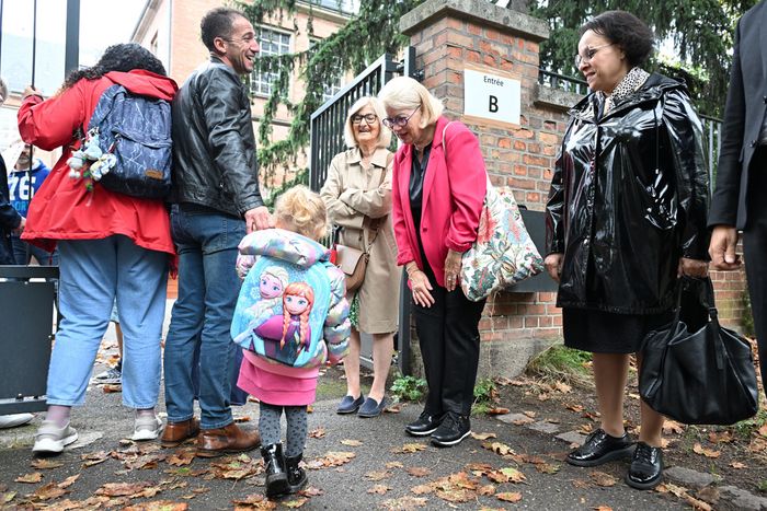 Tournée du maire, ce lundi 1er septembre, dans les écoles pour la rentrée.