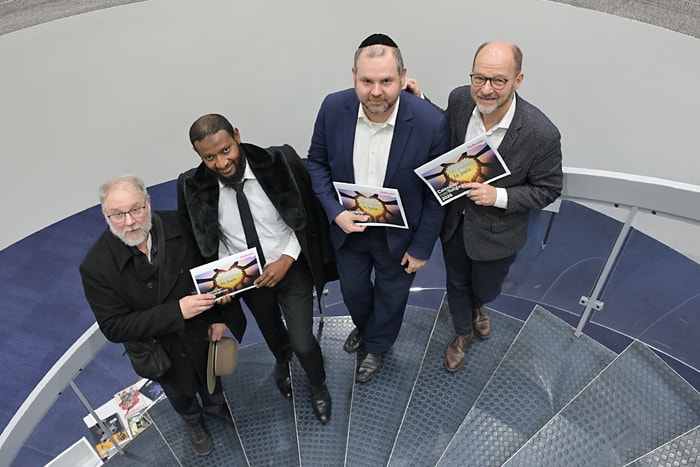 Le pasteur réformé Francis Muller, l'imam Souleymane Barry, le rabbin Noté Levintov et le pasteur évangélique Jean-Marc Bellefleur ont participé à la rédaction du calendrier interreligieux.