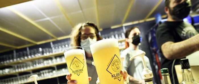 Un lieu pour se restaurer et boire un verre (l'abus d'alcool est dangereux pour la santé, à consommer avec modération).
