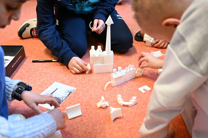 Dans le cadre du Contrat territorial d’éducation artistique et culturelle, un programme d’actions sera mis en place, dès la rentrée 2025.