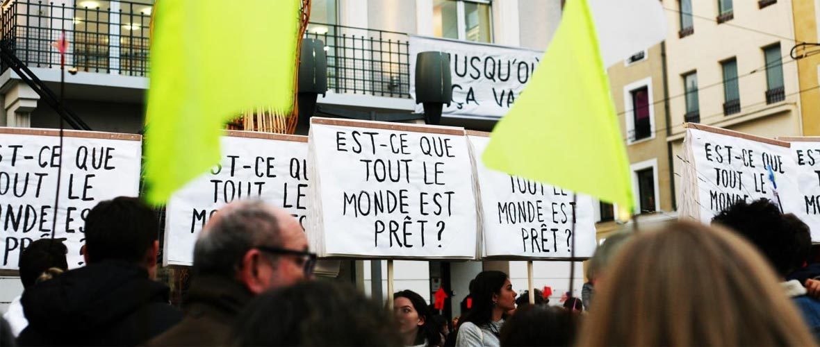 Scènes de rue : participez à "La belle escorte"