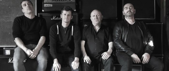 THE HYENES + PJ@MELLOR