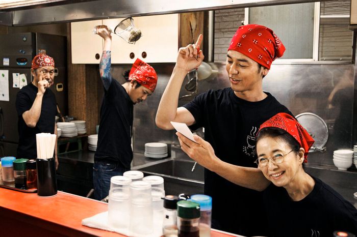 PROJECTION "LA FAMILLE ASADA" + REPAS ASIATIQUE