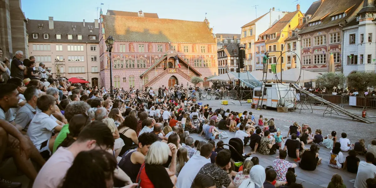 Scènes de rue à Mulhouse