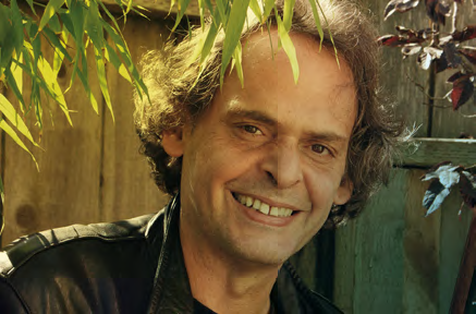 Hommage à Roland Dyens
