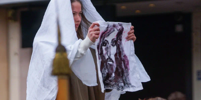 Le Chemin de Croix mis en scène