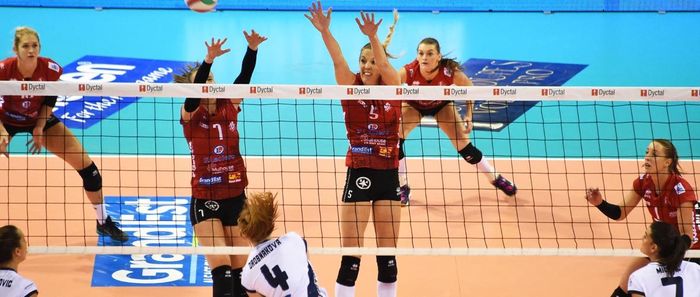 Volley-Ball