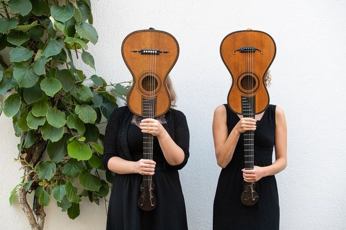 DUO ODELIA
