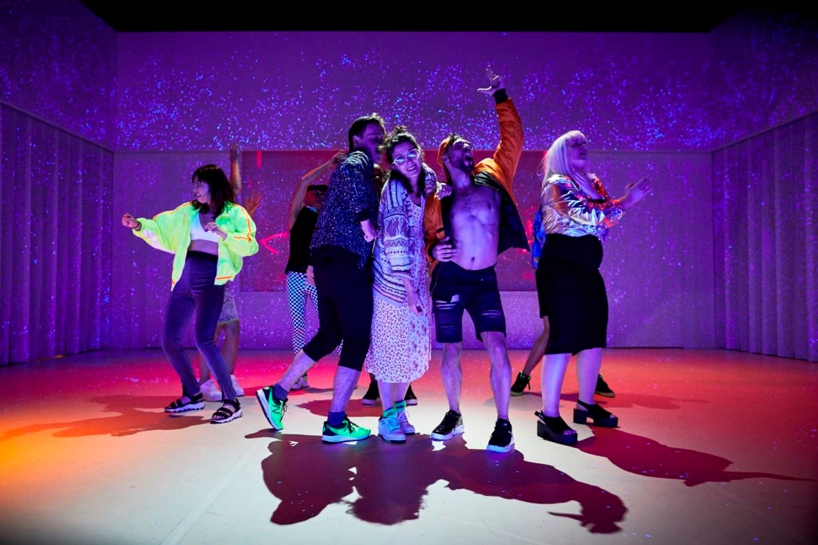 UNE FEMME SE DÉPLACE - David Lescot