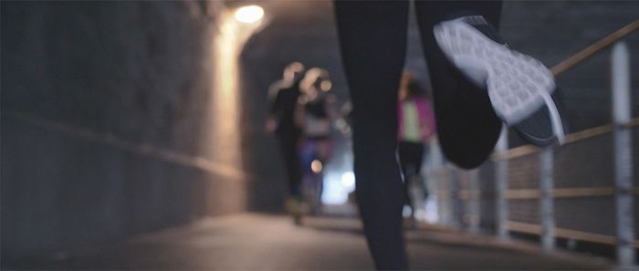 Light run, course de nuit fun et en fluo
