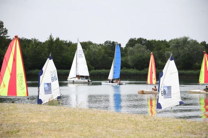 Cours de voile adulte en soirée
