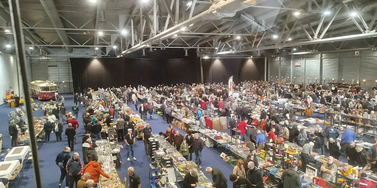 Bourse internationale jouets miniatures 