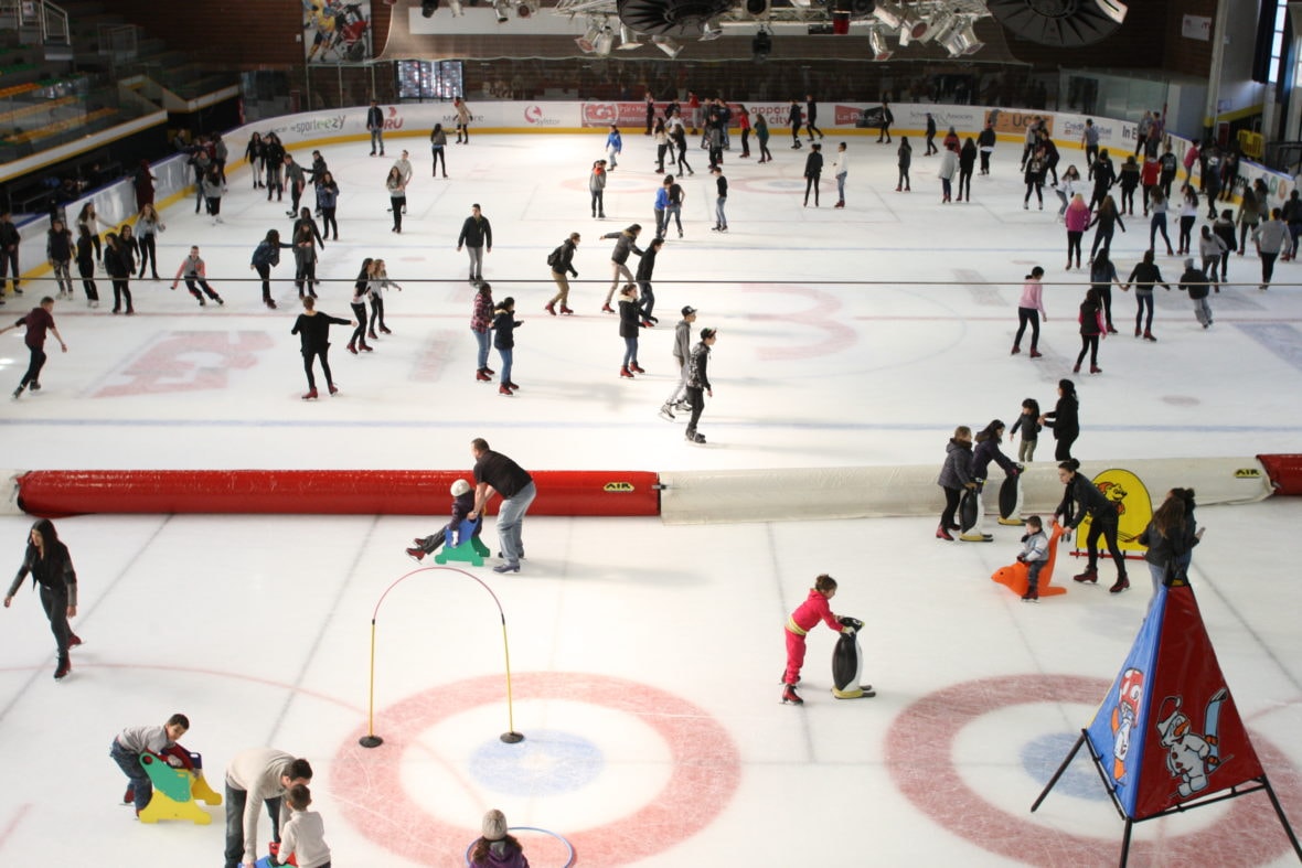 Tous à la patinoire