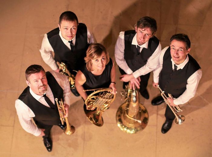 Louise et les garçons à l'Heure musicale
